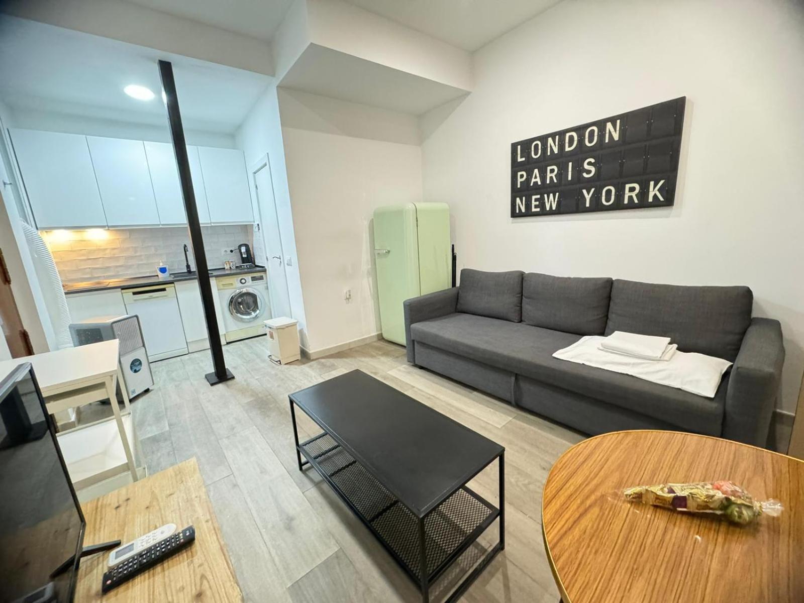 Dianthus House Apartment Madrid Luaran gambar